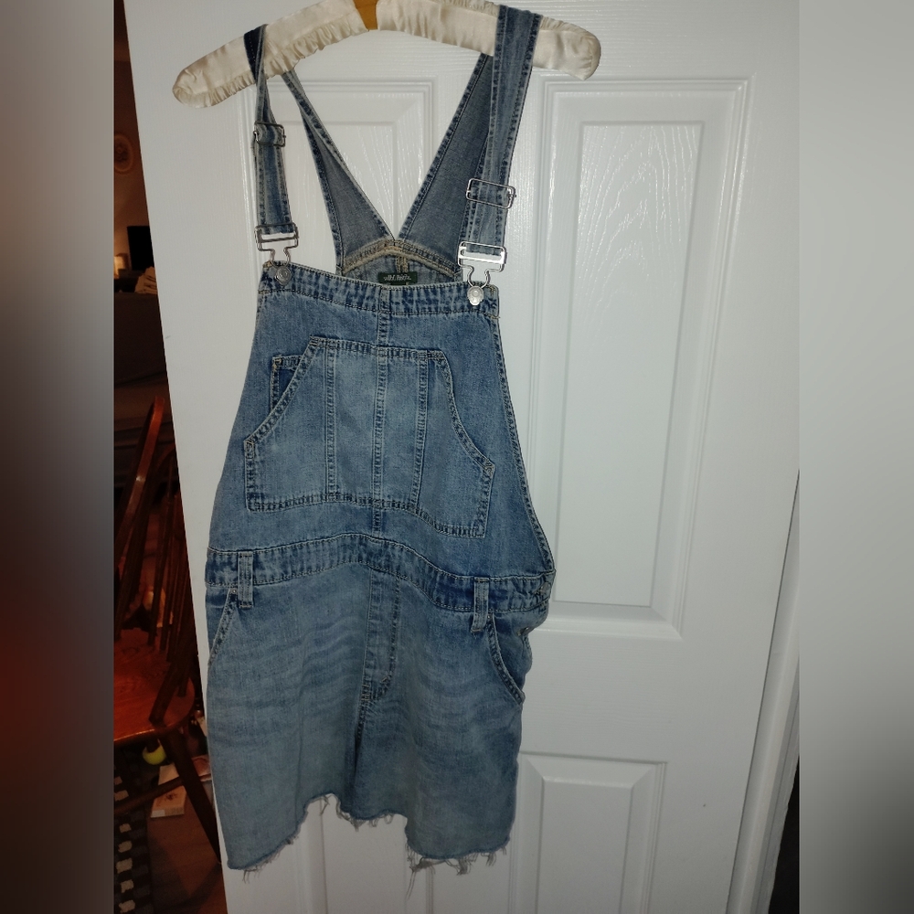 Wild Fable Light Blue Denim Shortalls OVERALLS XL Raw Edge Hem